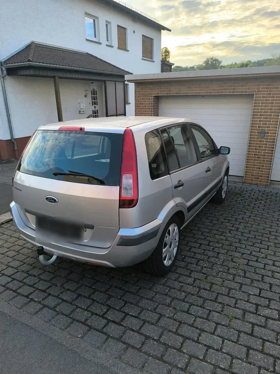 Gebraucht Ford Fusion 80 PS (58 kW) 2008 Silber Kleinwagen