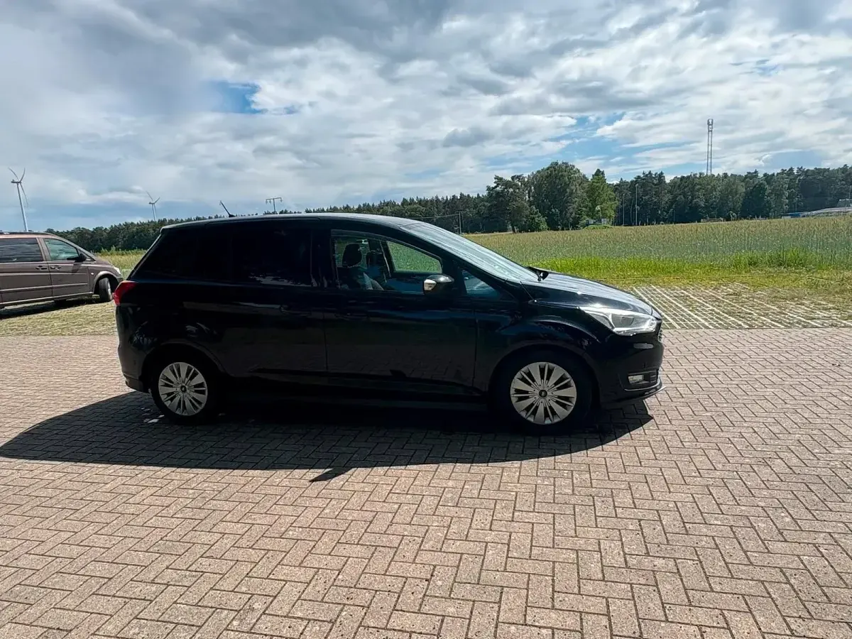 Gebraucht Ford Grand C-Max 150 PS (110 kW) 2016 Schwarz Van / Kleinbus