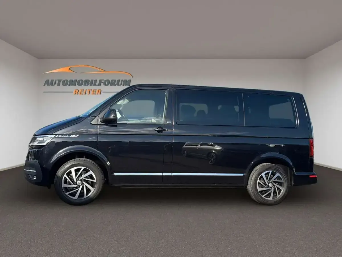 Gebraucht VW Multivan Generation Six 150 PS (110 kW) 2021 Schwarz Van / Kleinbus