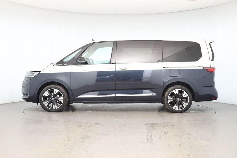 Neu VW Multivan Edition 150 PS (110 kW) 2026 Candy weiss / starlight blue Van