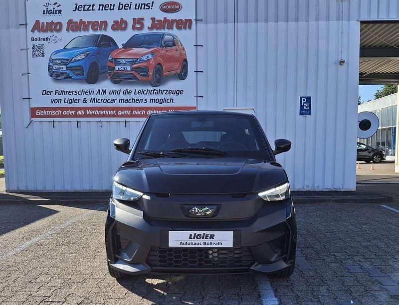 Nouă Ligier JS50 2026 Negru Hatchback