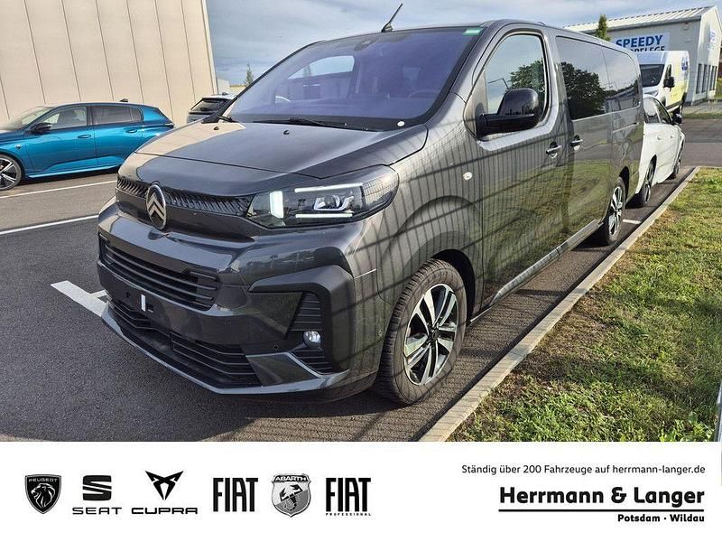 Grau / titane grau metallic (metallic) Gebraucht 2024 Citroën Spacetourer Van | 36.999 € (Fairer Preis) - Bild 1/4