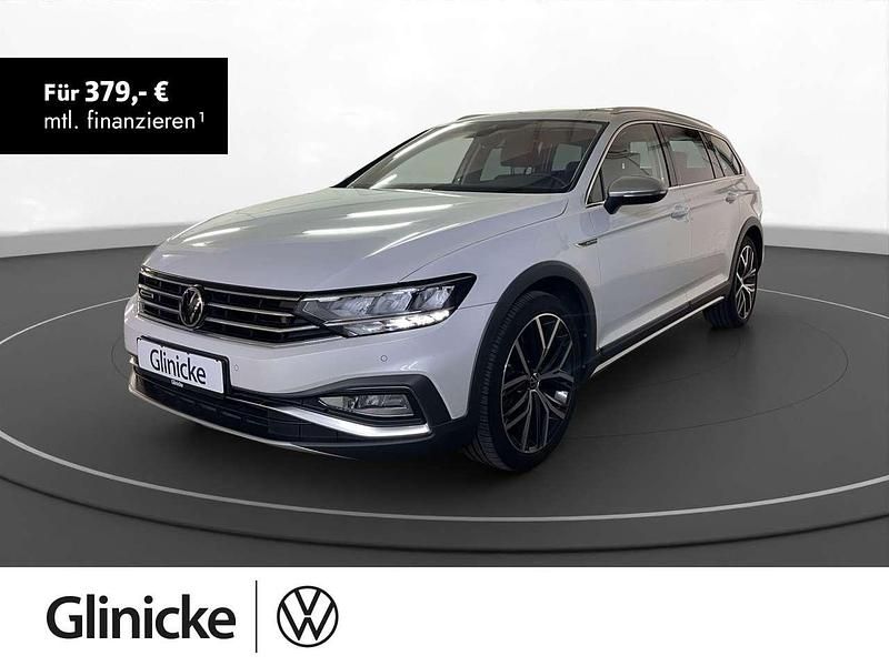 Oryxweiß perlmutteffekt Gebraucht 2022 VW Passat Alltrack R Kombi | 35.480 € (Etwas zu teuer) - Bild 1/1