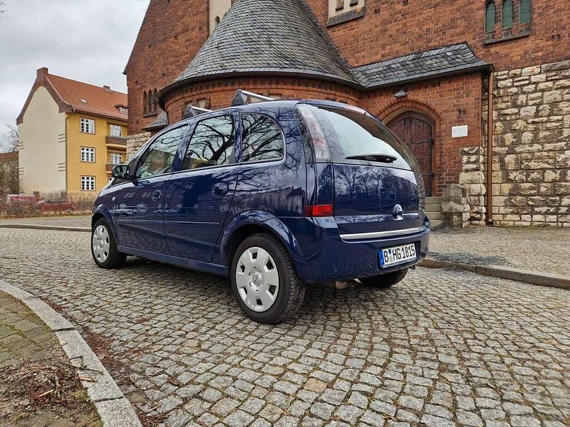 Gebraucht Opel Meriva Edition 125 PS (91 kW) 2009 Blau Van / Kleinbus