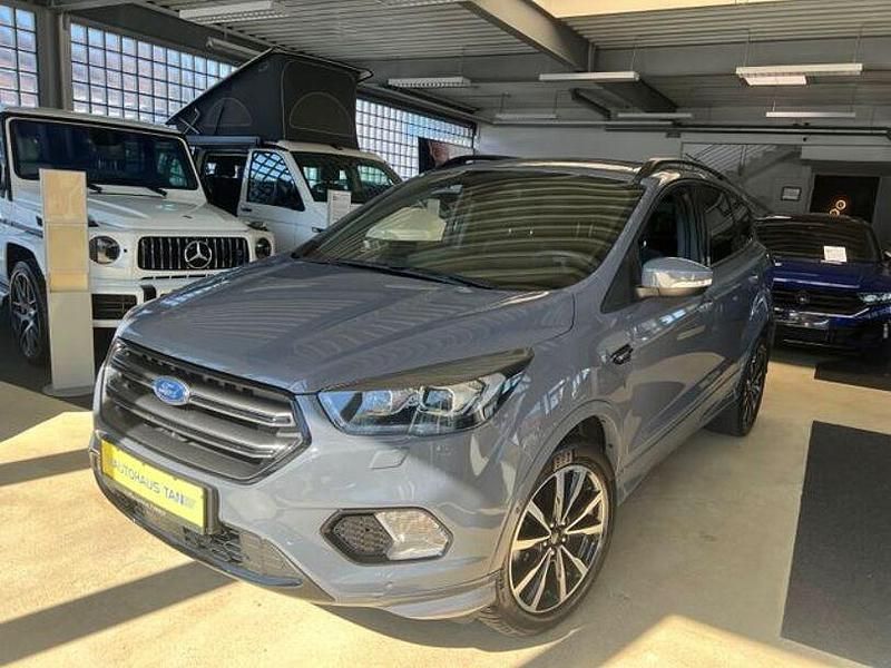 Gebraucht Ford Kuga ST-Line 150 PS (110 kW) 2019 Grau SUV