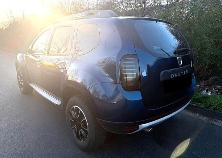 Gebraucht Dacia Duster 114 PS (83 kW) 2016 Blau SUV