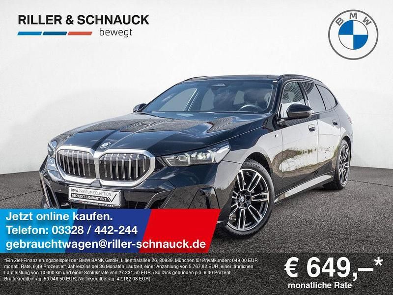 Schwarz Gebraucht 2024 BMW 520 M Sport Kombi | 47.950 € (Superpreis) - Bild 1/4