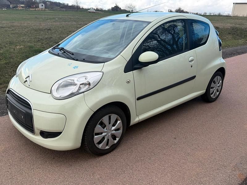 Gebraucht Citroën C1 68 PS (50 kW) 2010 Kleinwagen
