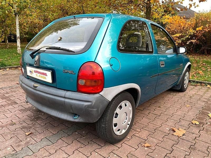 Gebraucht Opel Corsa 60 PS (44 kW) 1994 Grün Kleinwagen