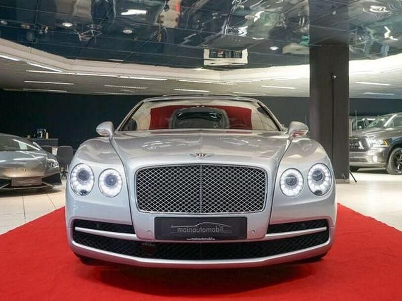 Gebraucht Bentley Flying Spur Mulliner 507 PS (372 kW) 2015 Moonbeam metallic (metallic) Limousine