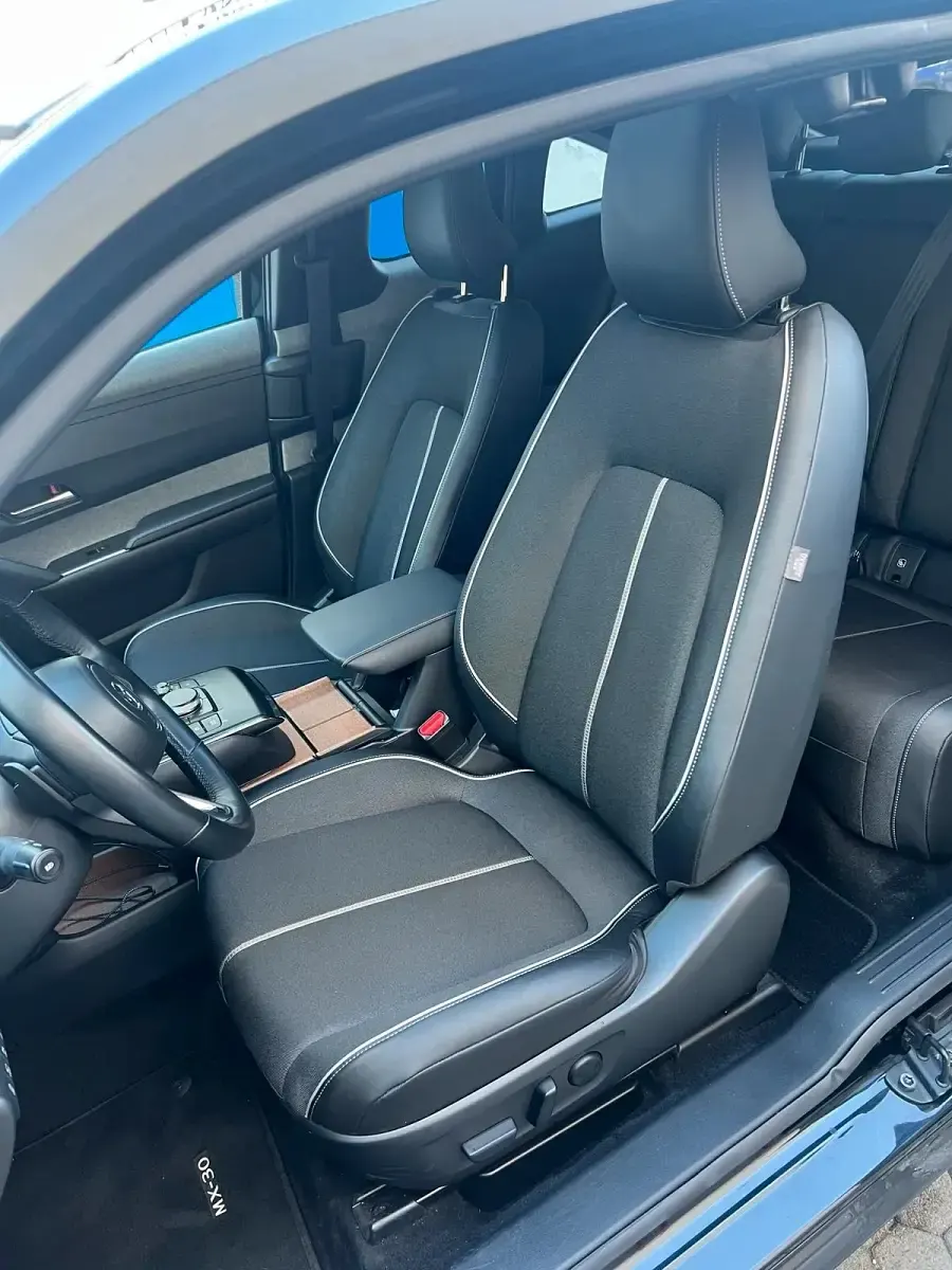 Gebraucht Mazda MX30 Makoto 170 PS (125 kW) 2023 Schwarz SUV