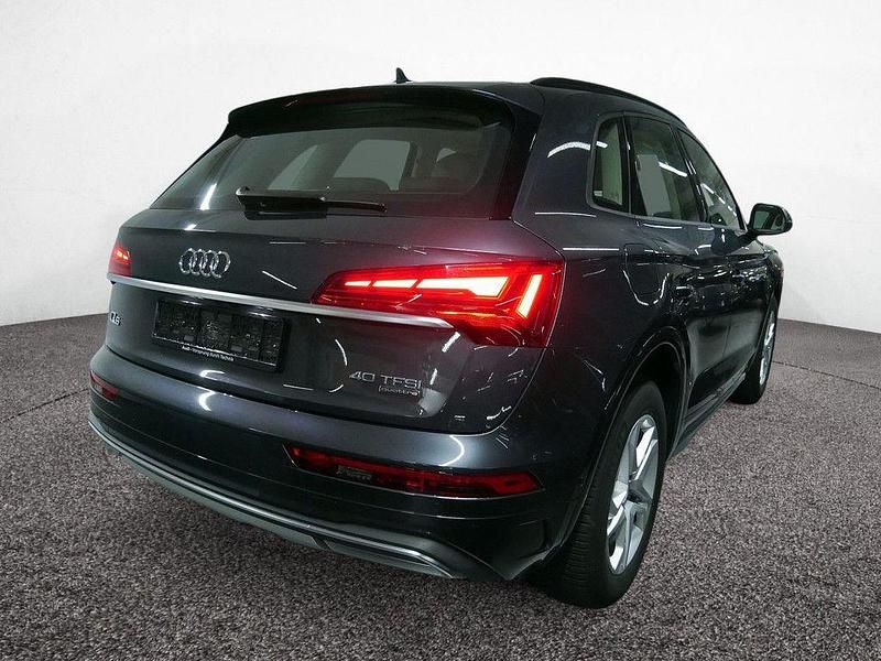Gebraucht Audi Q5 Ambiente 204 PS (150 kW) 2023 Manhattangrau metallic SUV