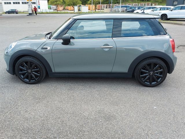 Gebraucht Mini ONE 102 PS (75 kW) 2017 Grau Kleinwagen