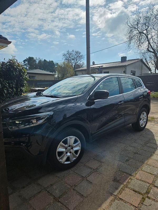 Gebraucht Renault Kadjar Life 131 PS (96 kW) 2017 Schwarz SUV