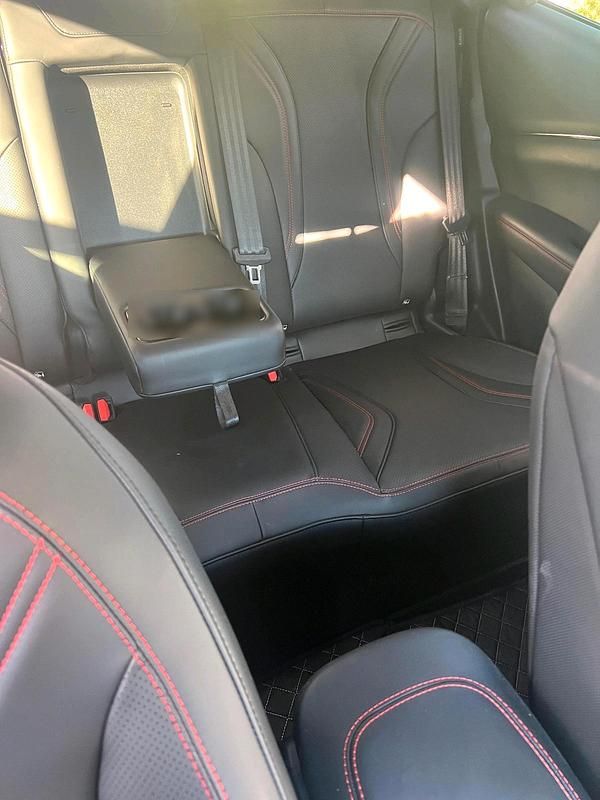 Gebraucht Ford Mustang Mach-E Extended Range 258 kW (351 PS) 2022 Rot SUV