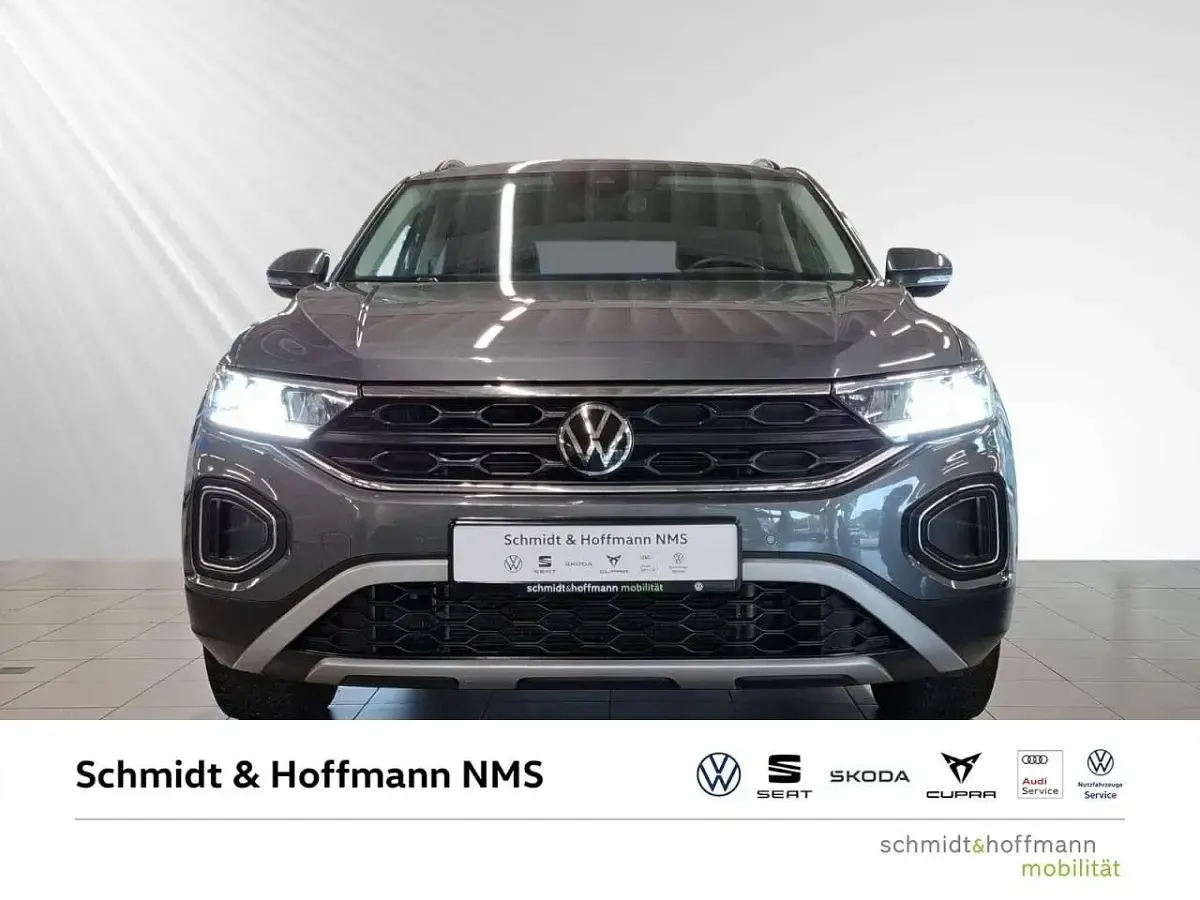 Gebraucht VW T-Roc Life 150 PS (110 kW) 2023 Indiumgrau SUV