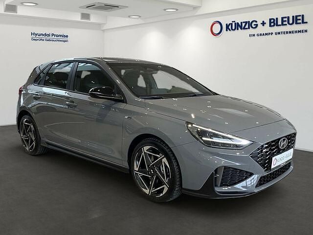Gebraucht Hyundai i30 N Line 140 PS (102 kW) 2022 Andere farbe Kleinwagen