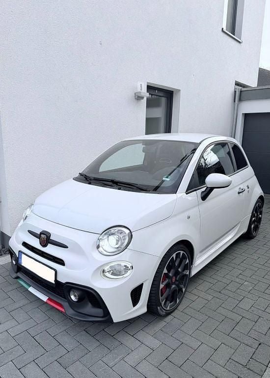 Gebraucht Abarth 595 Competizione 179 PS (131 kW) 2017 Weiß Kleinwagen