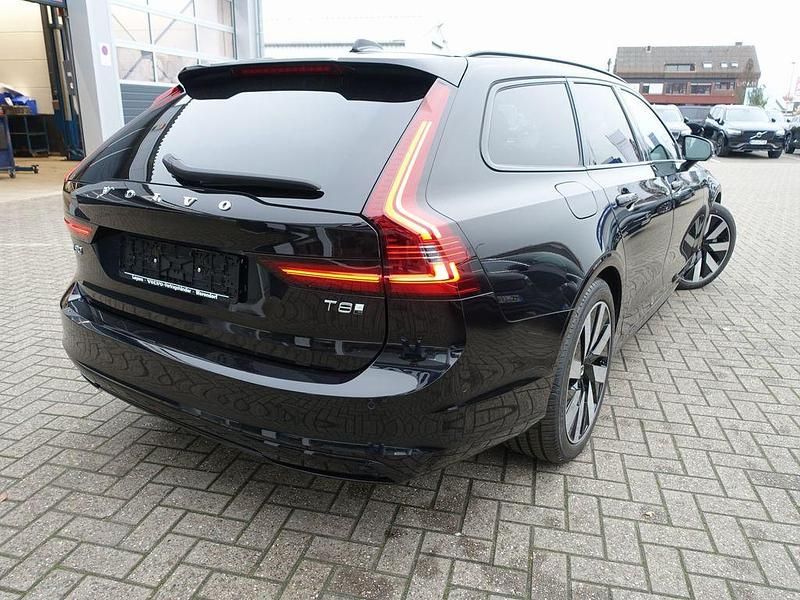 Gebraucht Volvo V90 Plus 455 PS (334 kW) 2025 Schwarz Kombi