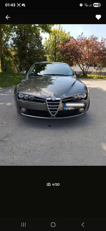 Grau Gebraucht 2007 Alfa Romeo 159 Distinctive Kombi | 3.399 € (Fairer Preis) - Bild 1/4