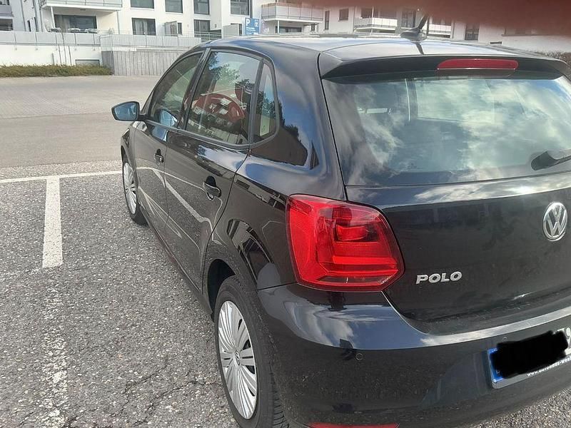 Gebraucht VW Polo Highline 90 PS (66 kW) 2017 Schwarz Kleinwagen
