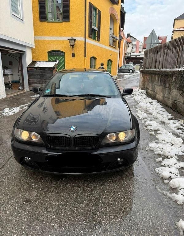 Schwarz Gebraucht 2004 BMW 318 Coupé | 2.100 € (Superpreis) - Bild 1/4