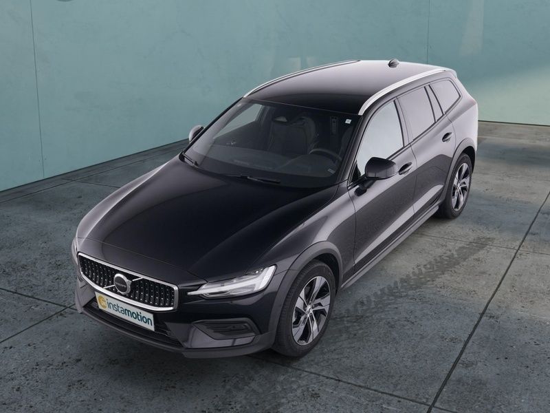 Gebraucht Volvo V60 CC Plus 197 PS (144 kW) 2023 Schwarz Kombi