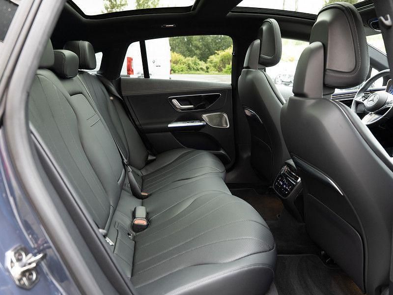 Gebraucht Mercedes EQE350 AMG 214 kW (292 PS) 2024 Blau metalliclack sodalithblau Limousine