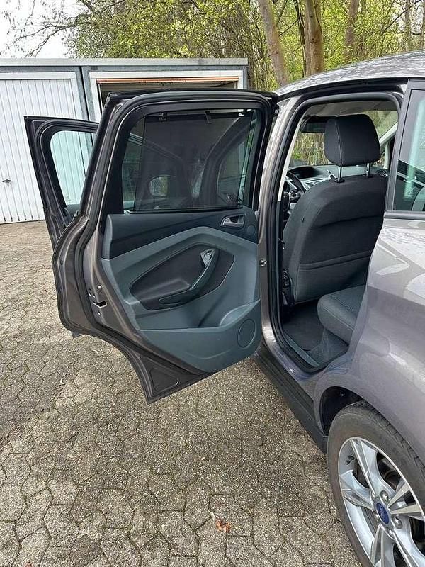 Gebraucht Ford C-MAX Titanium 101 PS (74 kW) 2014 Van / Kleinbus