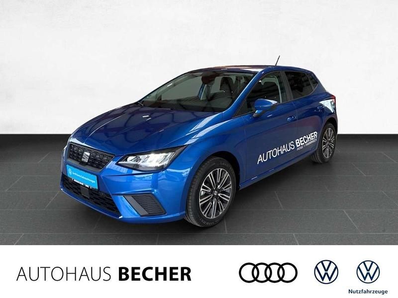 Blau Gebraucht 2025 Seat Ibiza Style Limousine | 22.930 € (Teuer) - Bild 1/4