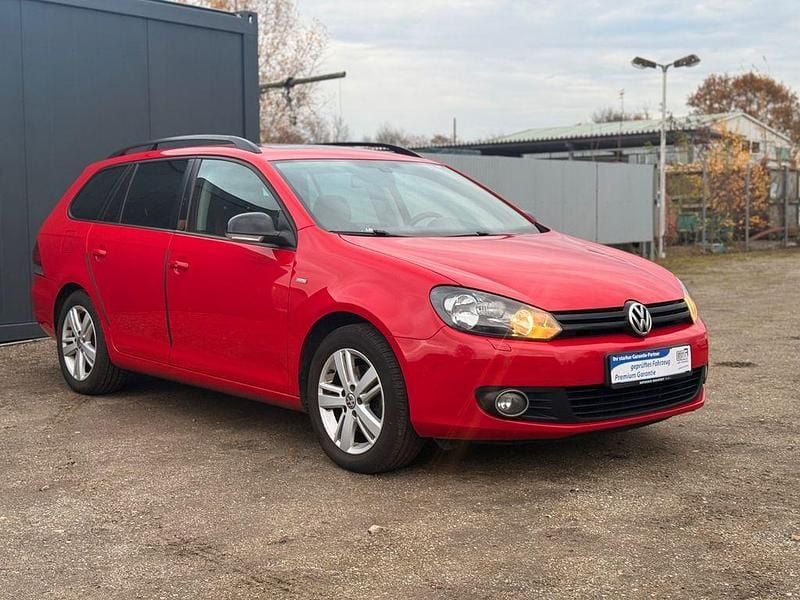 Rot Gebraucht 2012 VW Golf VI Match Kleinwagen | 6.490 € (Fairer Preis) - Bild 1/4