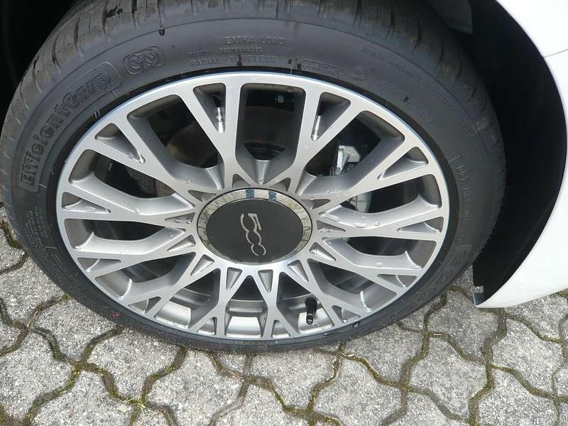 Gebraucht Fiat 500 Lounge 69 PS (50 kW) 2020 Gelato weiß Limousine