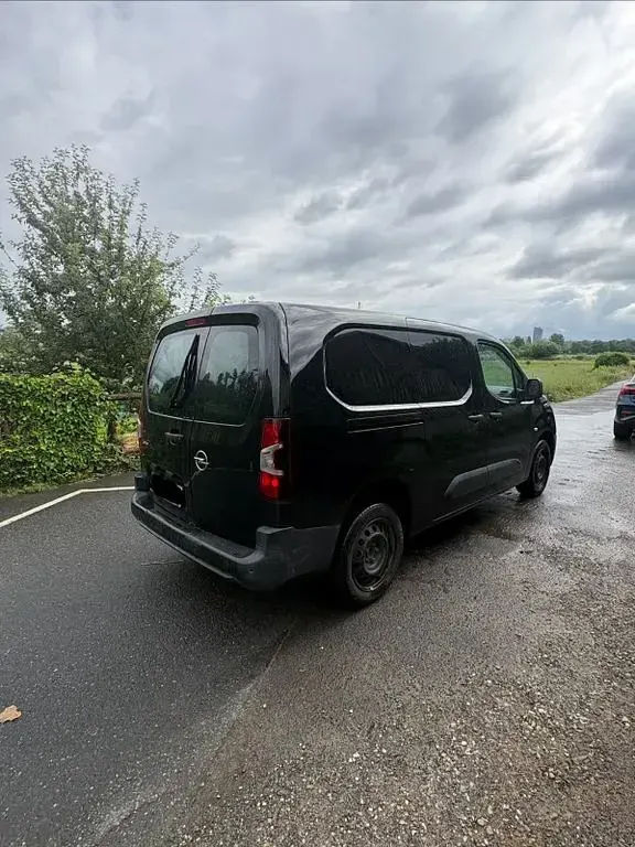 Gebraucht Opel Combo 102 PS (75 kW) 2020 Schwarz Van / Kleinbus