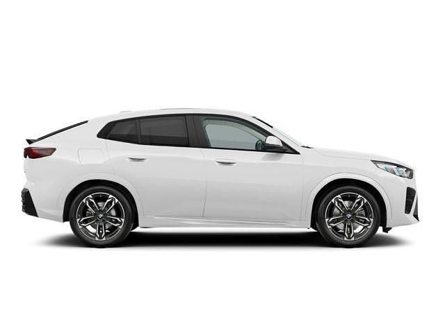 Gebraucht BMW X2 Performance 156 PS (114 kW) 2025 Weiss SUV