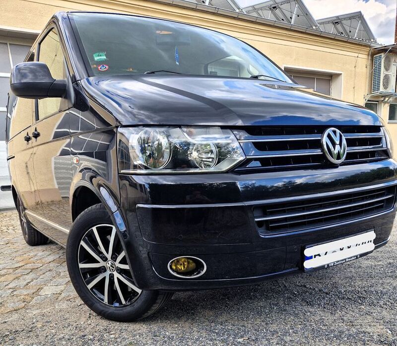 Schwarz Gebraucht 2010 VW T5 Highline Van | 19.999 € (Superpreis) - Bild 1/4