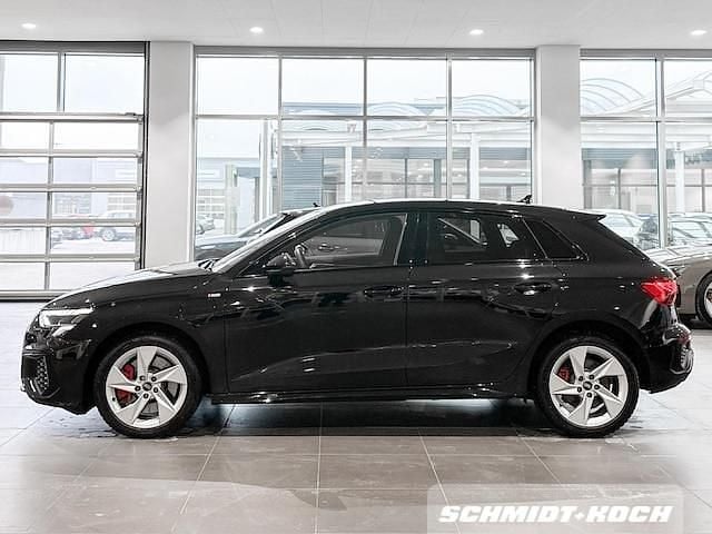 Gebraucht Audi A3 Sportback e-tron S-Line 245 PS (180 kW) 2022 Mythosschwarz metallic Kleinwagen
