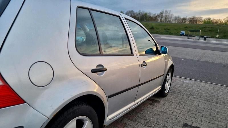 Gebraucht VW Golf IV 101 PS (74 kW) 2002 Limousine
