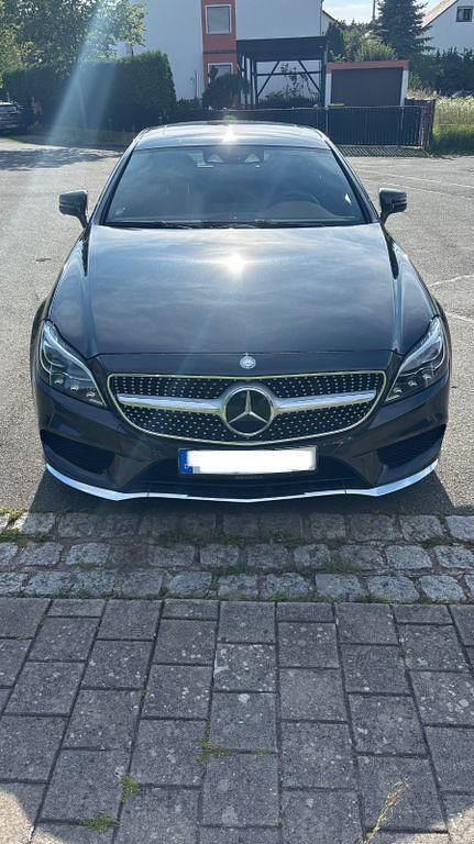 Schwarz Gebraucht 2014 Mercedes CLS350 Shooting Brake Kombi | 19.990 € (Fairer Preis) - Bild 1/4