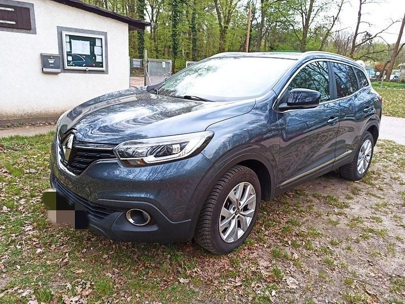 Gebraucht Renault Kadjar LIMITED 131 PS (96 kW) 2018 Grau SUV