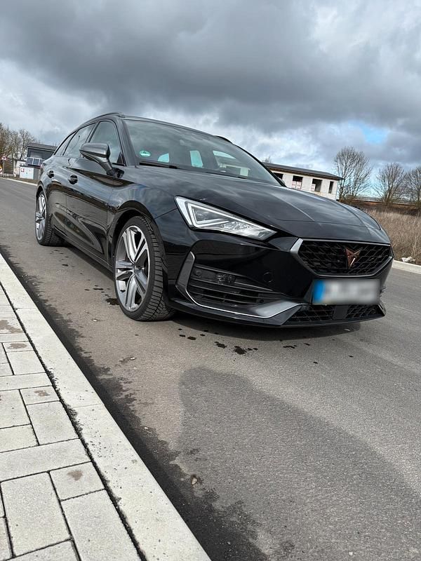 Gebraucht Cupra Leon VZ 310 PS (228 kW) 2022 Schwarz Kombi