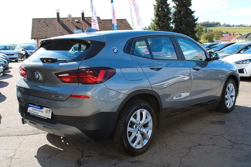 Gebraucht BMW X2 Advantage 136 PS (100 kW) 2022 Grau SUV