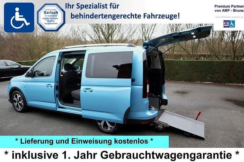 Boundless blue Gebraucht 2022 Ford Tourneo Active Van / Kleinbus | 41.900 € (Teuer) - Bild 1/4