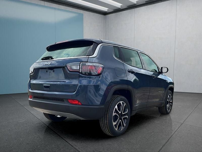 Nouvelle Jeep Compass 129 ch (94 kW) 2025 Bleue SUV