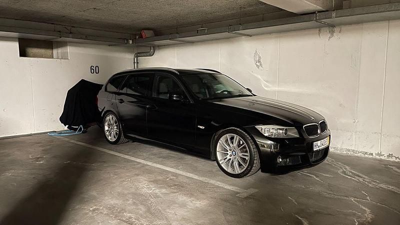 Gebraucht BMW 320 M Sport 184 PS (135 kW) 2012 Schwarz Kombi