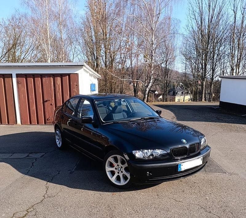 Gebraucht BMW 316 105 PS (77 kW) 2001 Schwarz Limousine