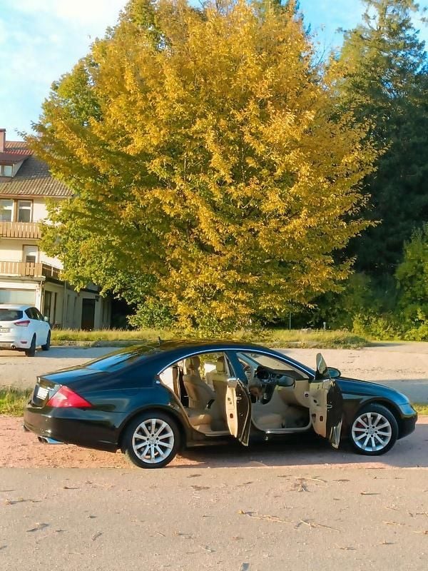 Gebraucht Mercedes CLS320 224 PS (164 kW) 2006 Schwarz Coupé