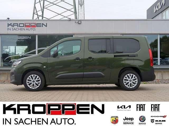 Neu Fiat Doblò 136 PS (100 kW) 2025 Grün Van / Kleinbus