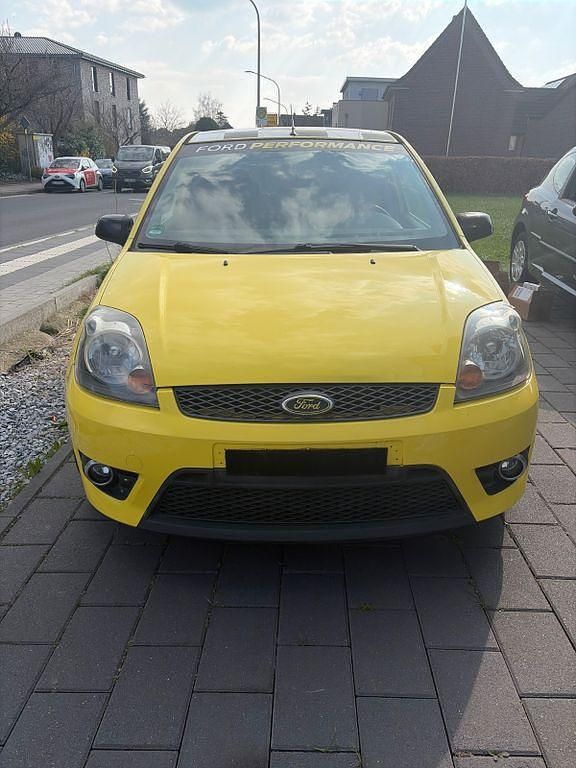Gebraucht Ford Fiesta Style 80 PS (58 kW) 2007 Gelb Kleinwagen