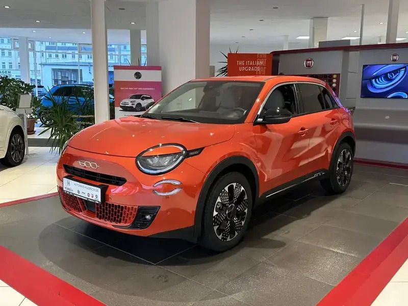 Orange Gebraucht 2023 Fiat 600E La Prima SUV | 38.490 € - Bild 1/4