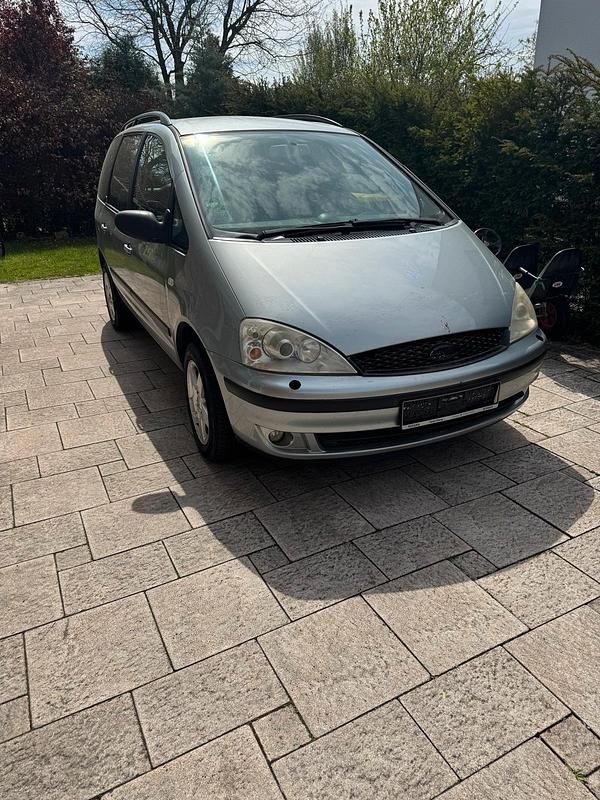 Gebraucht Ford Galaxy 2002 Silber Van / Kleinbus